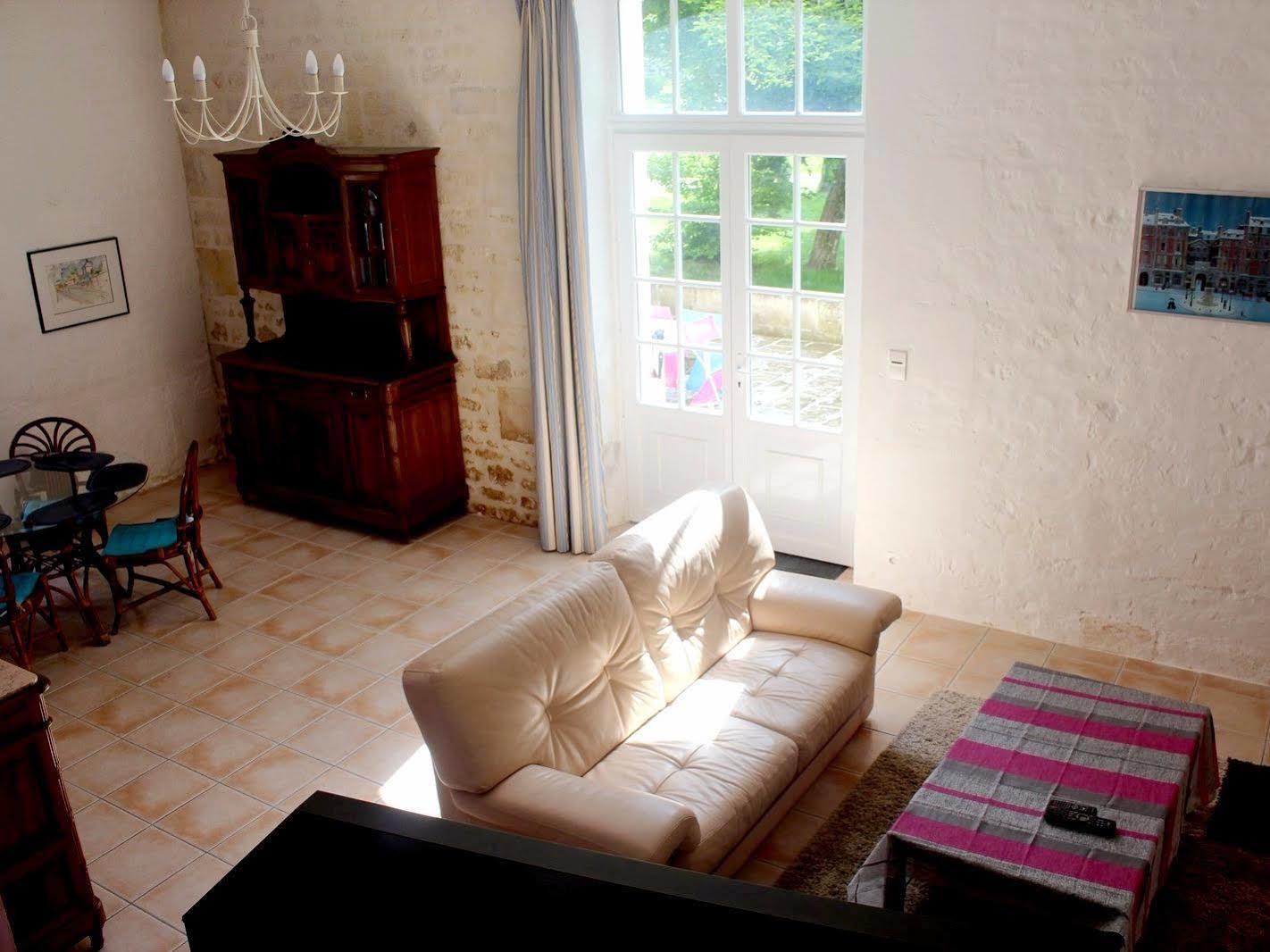 Domaine Des Chais Thenac  Екстер'єр фото